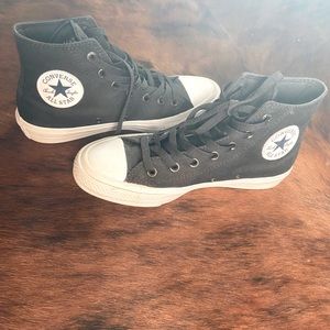 Chuck Taylor II converse